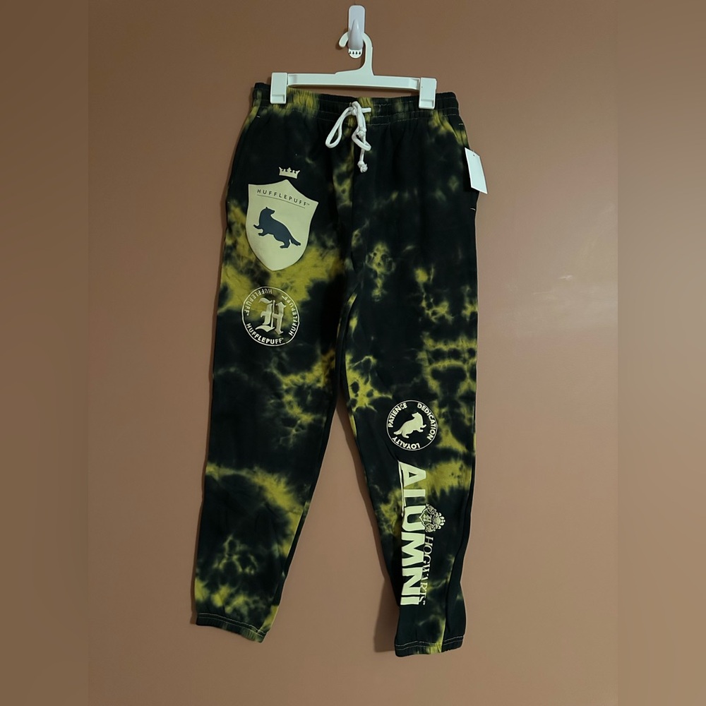 Harry Potter Hufflepuff Alumni Tie-Dye Joggers - BoxLunch Exclusive